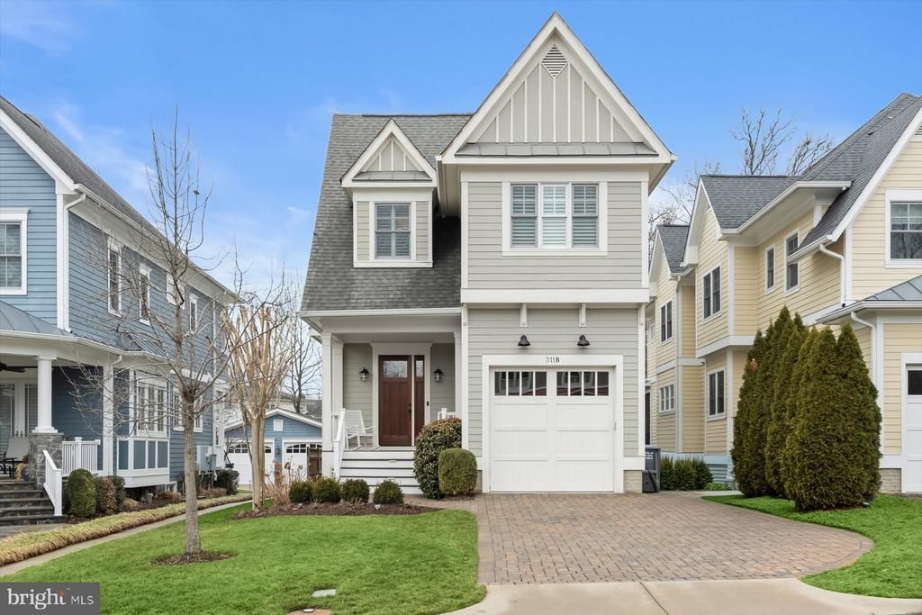 311 311b Grove Avenue, Falls Church, VA 22046 Main Photo