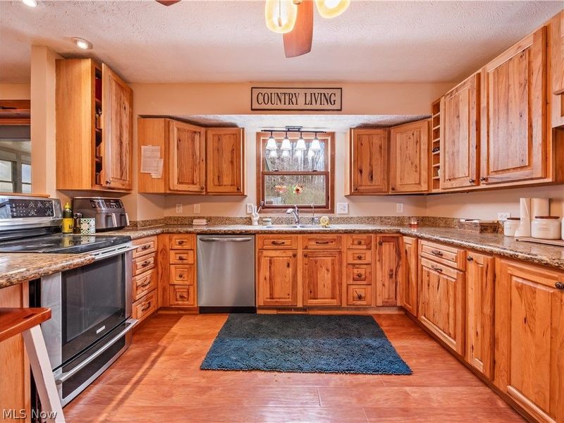 17116 County Road 298, Coshocton, OH 43812 Photo 9