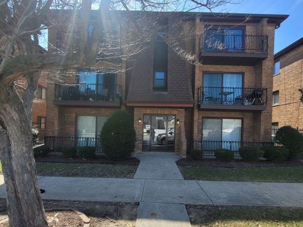 1889 Michigan City Road , Unit 3E, Calumet City, IL 60409