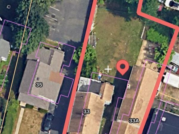 33 &33A Sterling Pl , Amityville, NY 11701