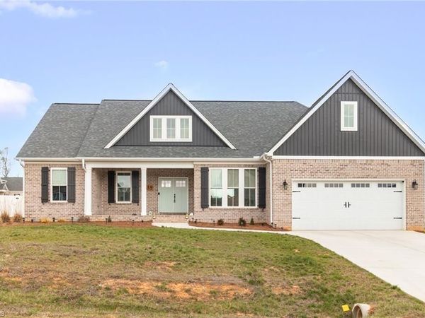 333 Wynnfall Drive , Lexington, NC 27295