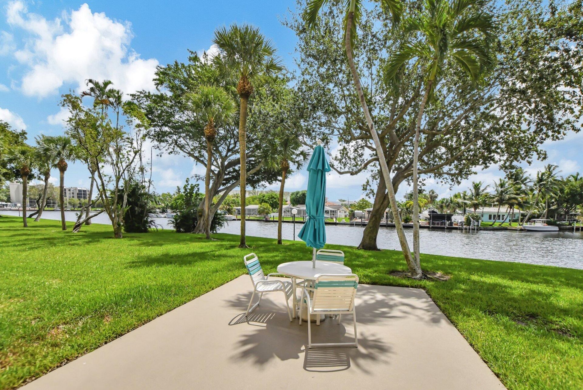 14 Royal Palm Way, Unit 102, Boca Raton, FL 33432 Photo