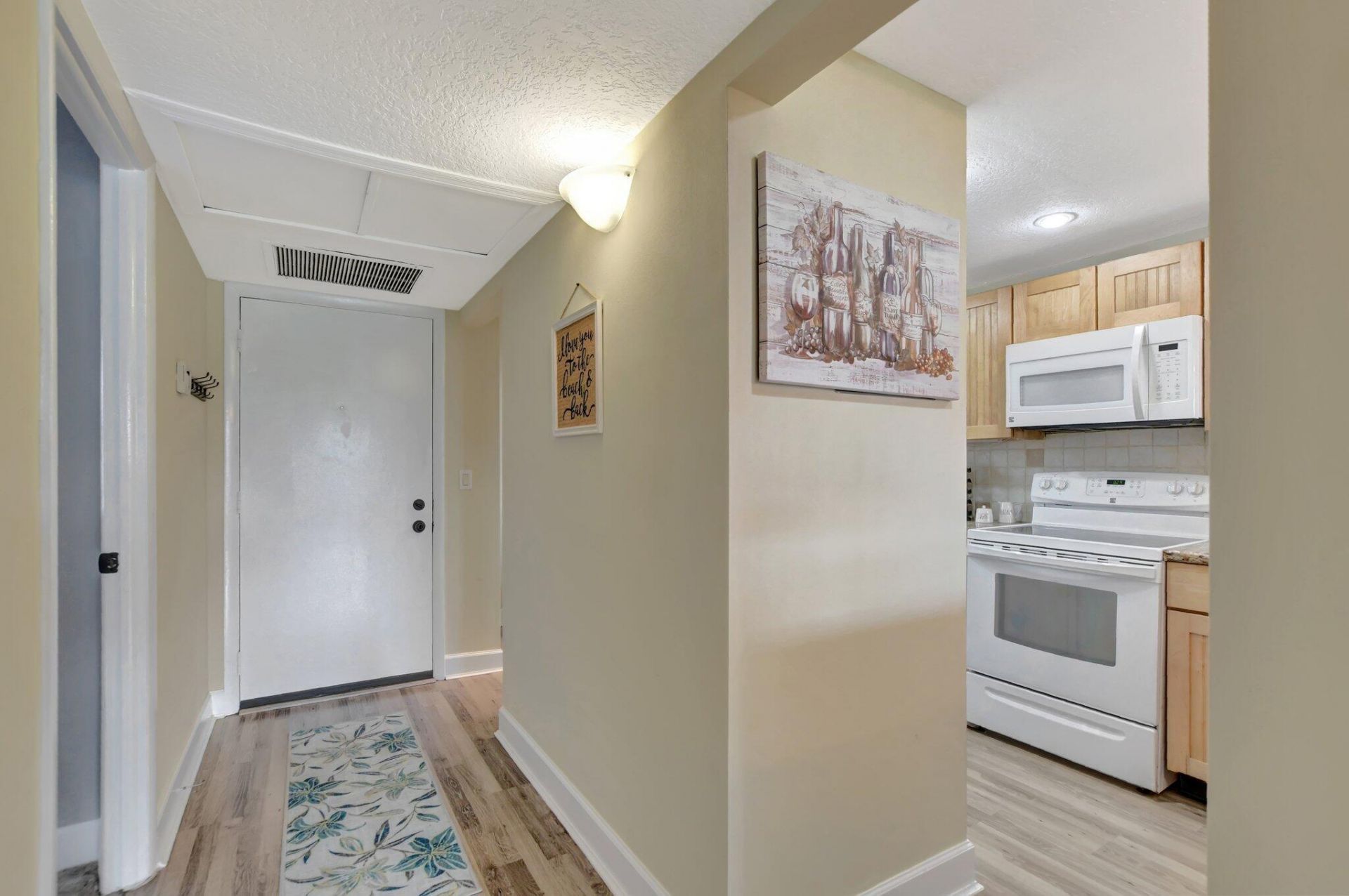 14 Royal Palm Way, Unit 102, Boca Raton, FL 33432 Photo