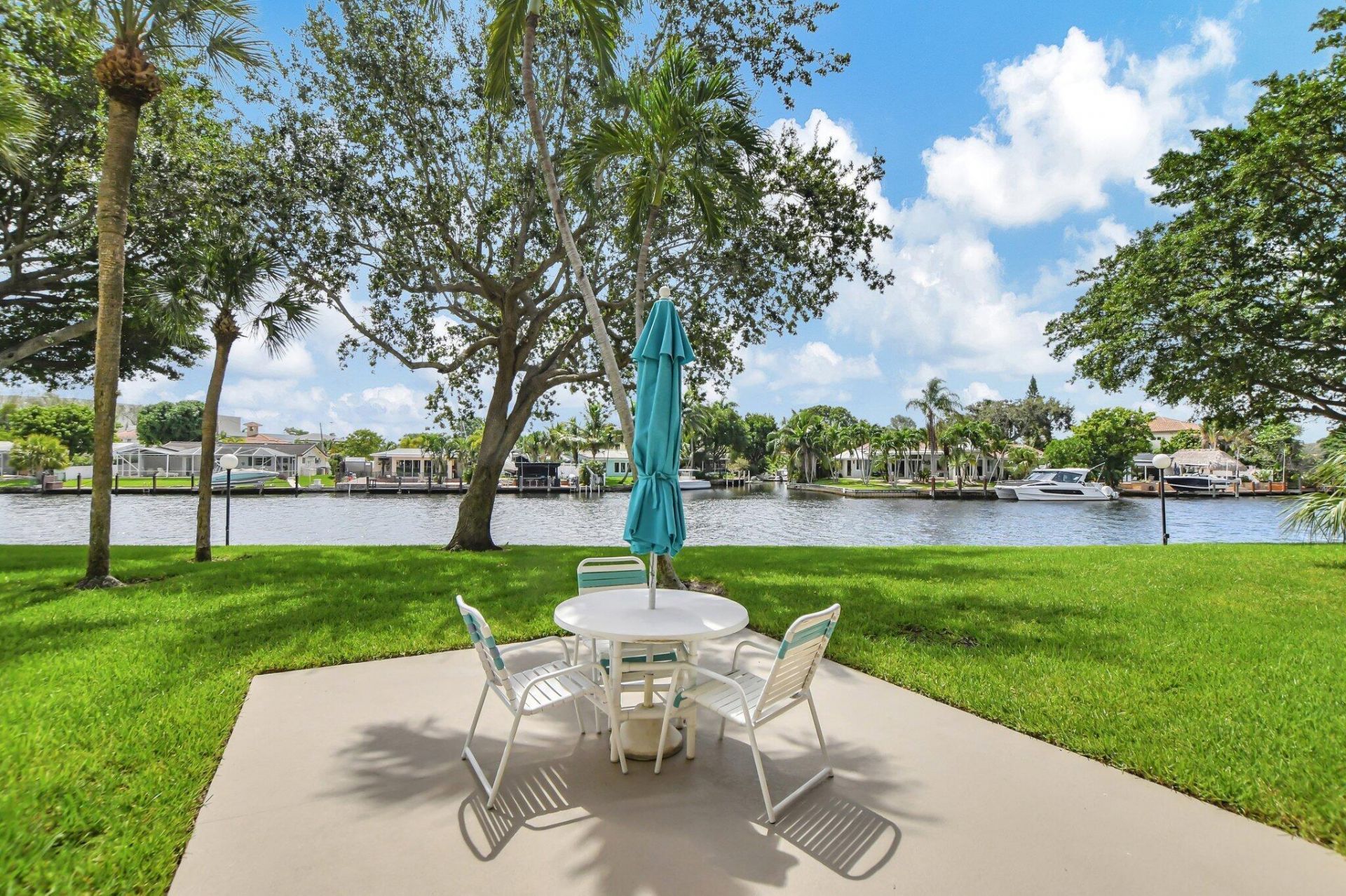 14 Royal Palm Way, Unit 102, Boca Raton, FL 33432 Photo