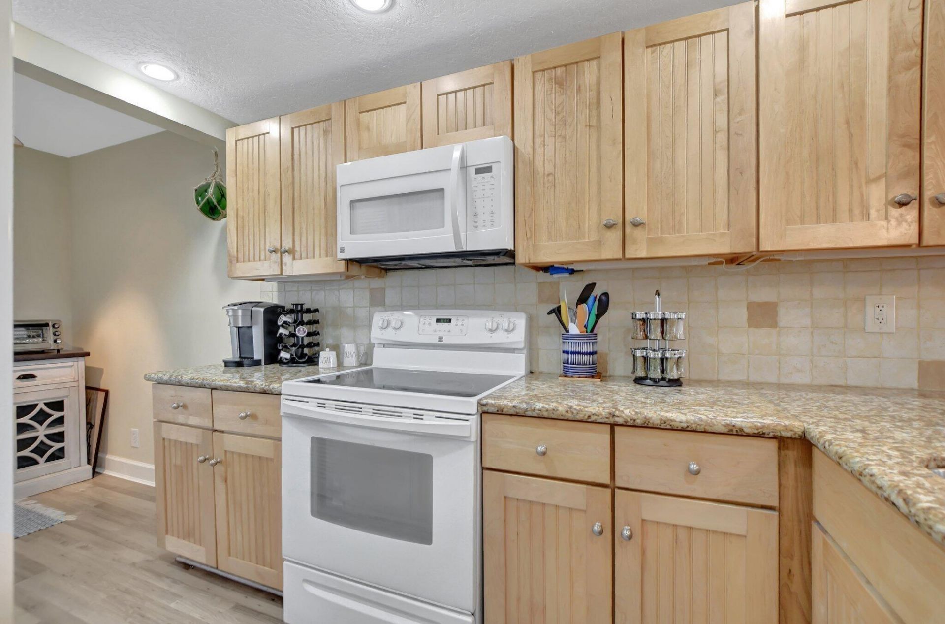 14 Royal Palm Way, Unit 102, Boca Raton, FL 33432 Photo