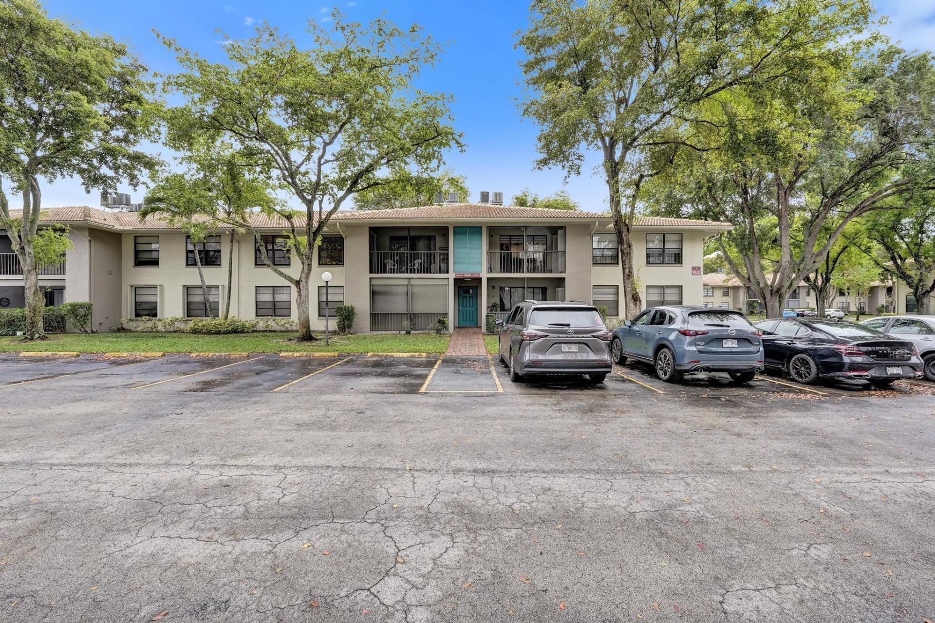 9840 Pineapple Tree Drive, Unit 204, Boynton Beach, FL 33436 Photo
