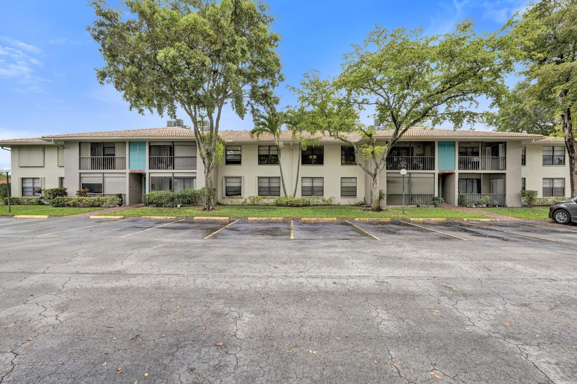 9840 Pineapple Tree Drive, Unit 204, Boynton Beach, FL 33436 Photo