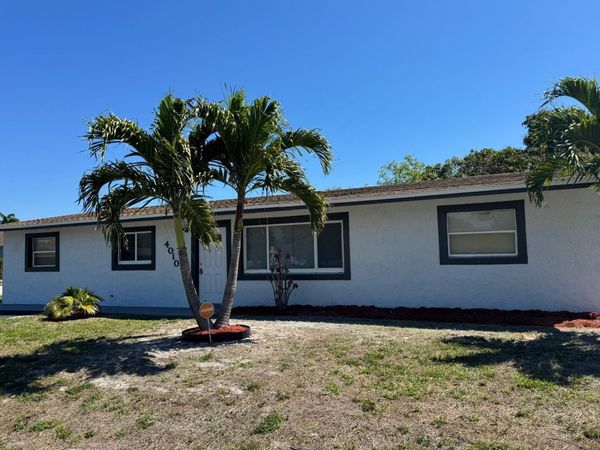 4010 NE 6th Avenue, Deerfield Beach, FL 33064