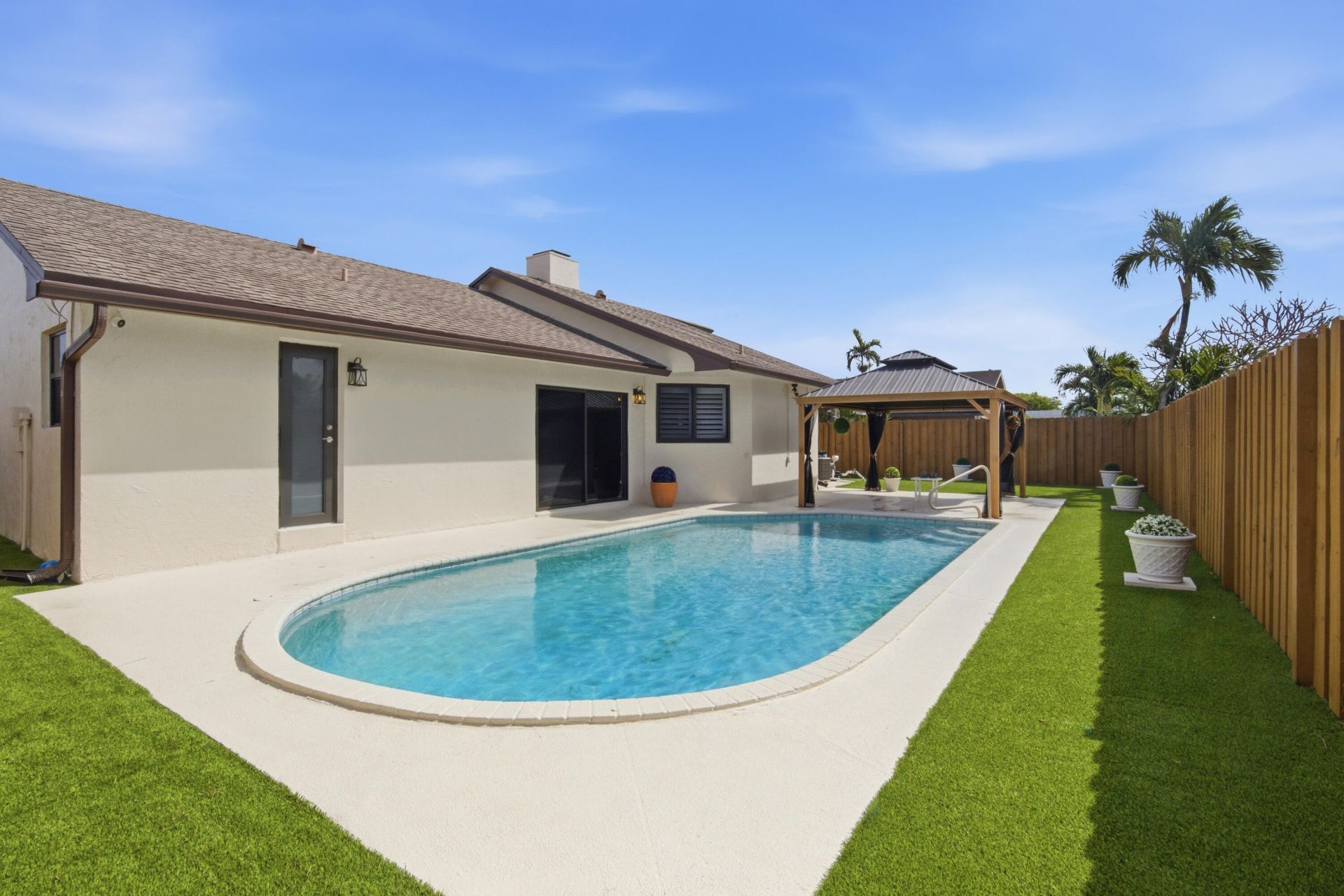 2658 SW 11th Place N, Deerfield Beach, FL 33442 Photo