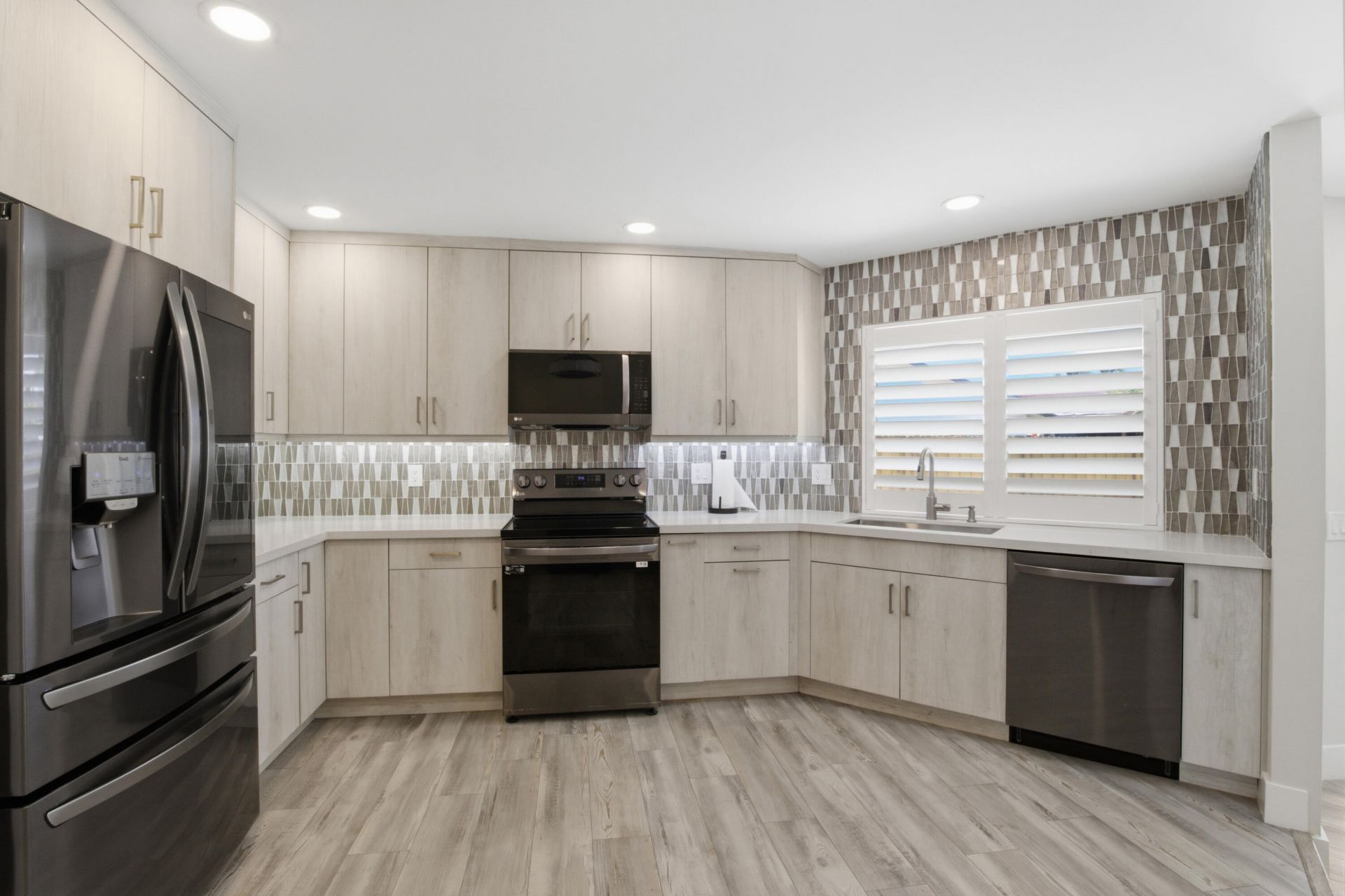 2658 SW 11th Place N, Deerfield Beach, FL 33442 Photo