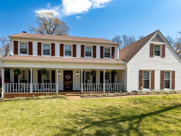 2800 ROCKCREEK PKY, Memphis, TN 38016