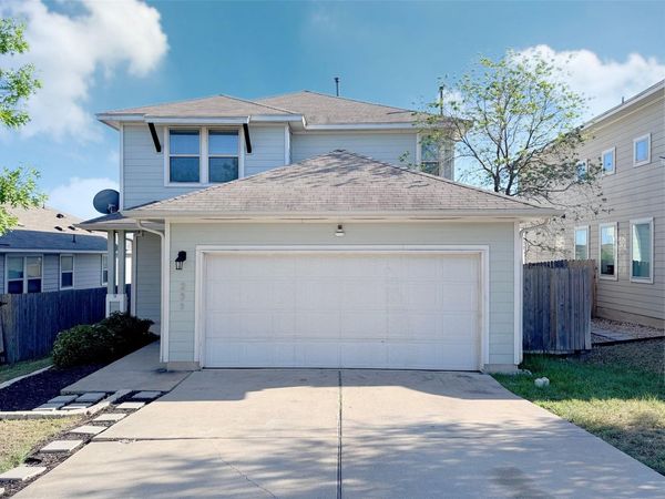 251 Triumph RD, Buda, TX 78610