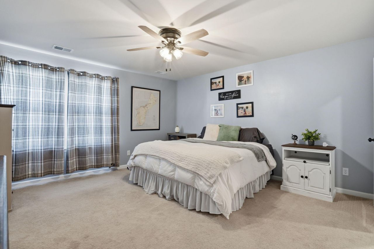 221 Wood Sage Run Photo 13