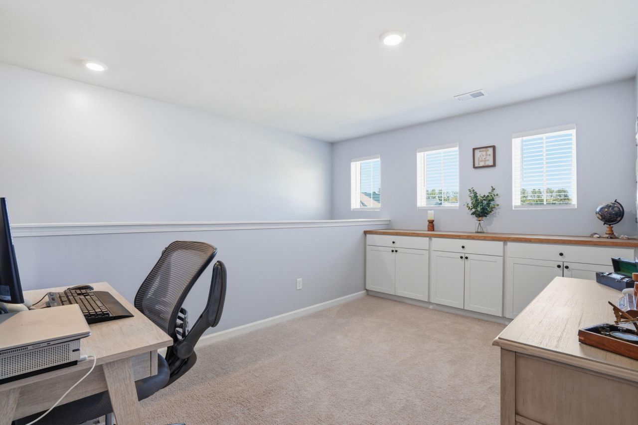 221 Wood Sage Run Photo 5