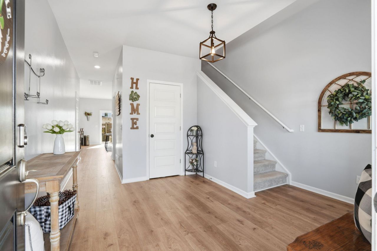 221 Wood Sage Run Photo 6