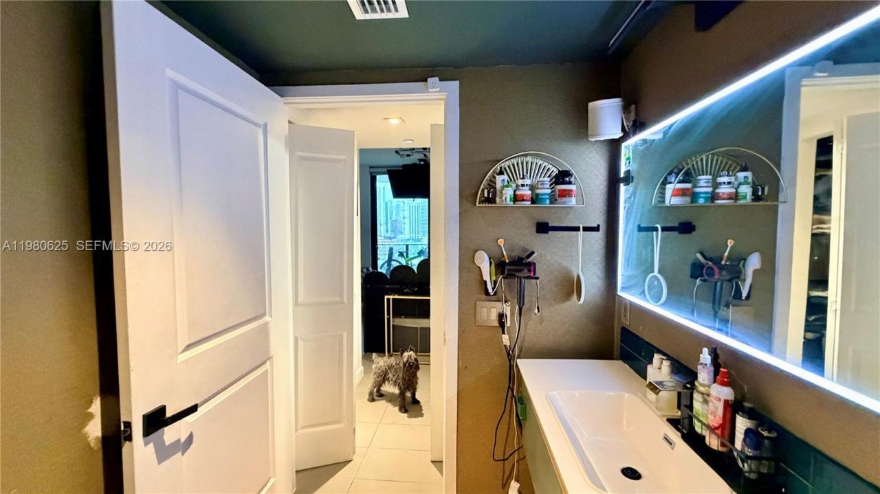 1600 NE 1st Ave, Unit 2009, Miami, FL 33132 Photo