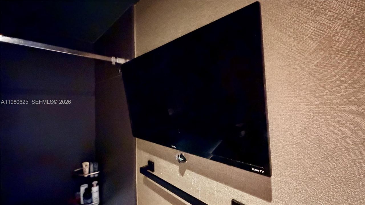 1600 NE 1st Ave, Unit 2009, Miami, FL 33132 Photo