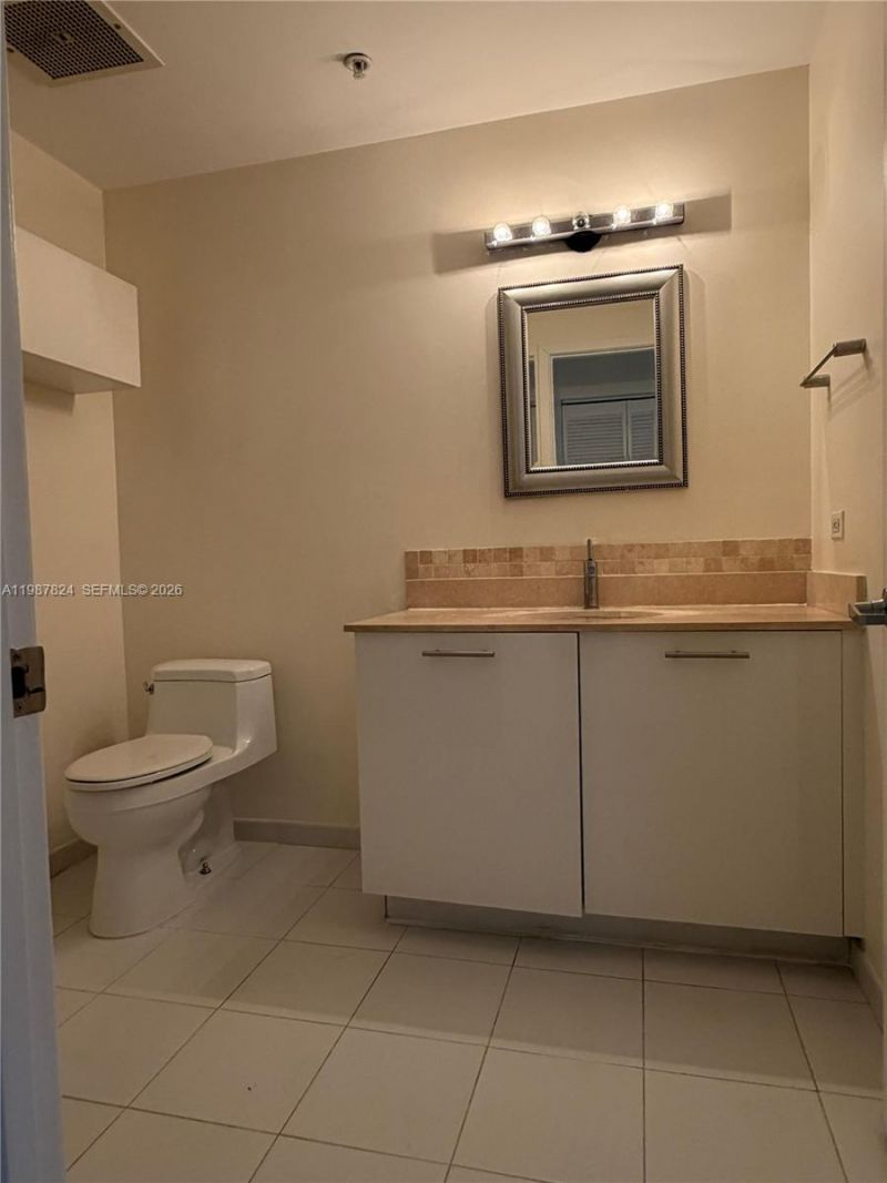 3470 E Coast Ave, Unit H0603, Miami, FL 33137 Photo