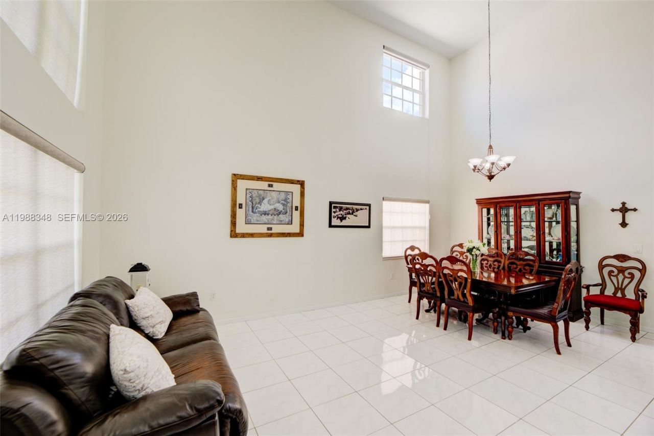 161 W Granada Ave, Weston, FL 33326 Photo