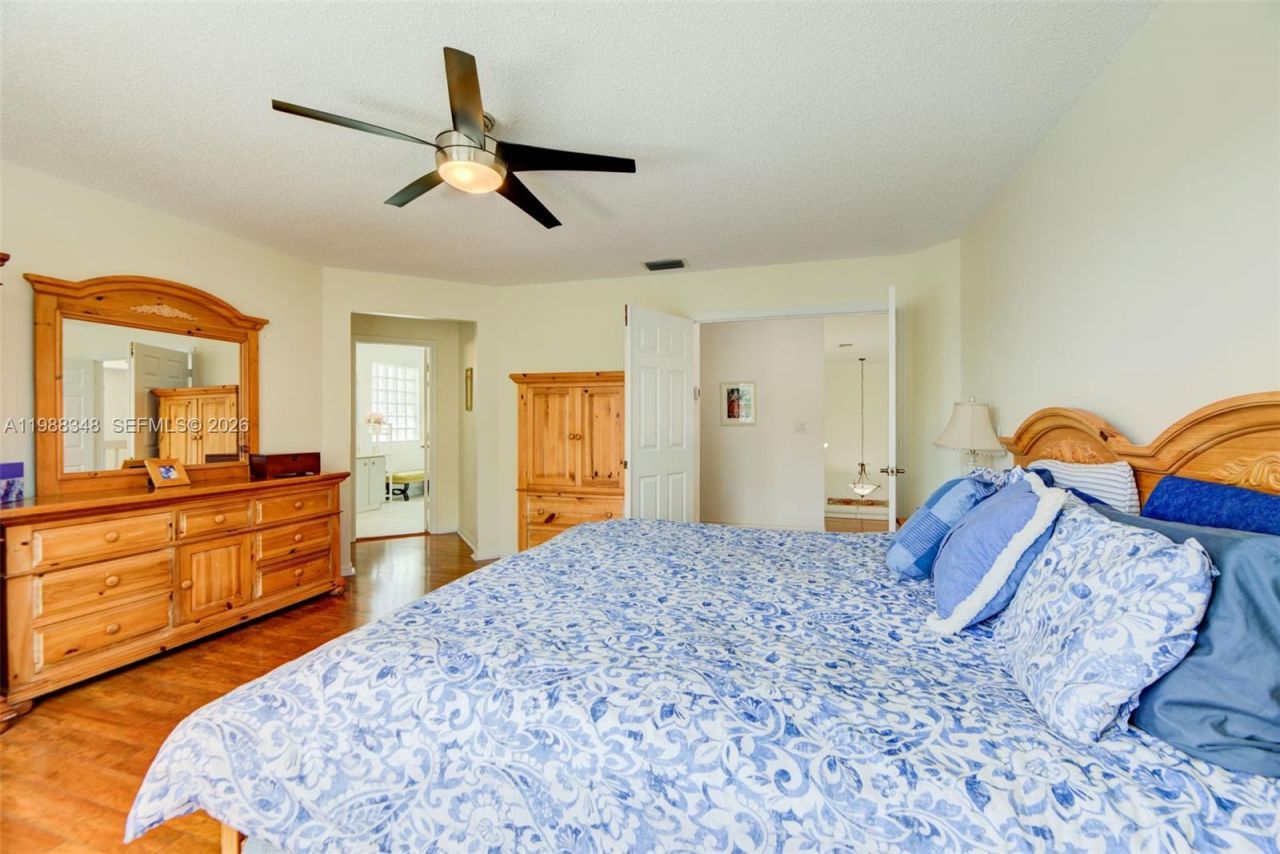 161 W Granada Ave, Weston, FL 33326 Photo