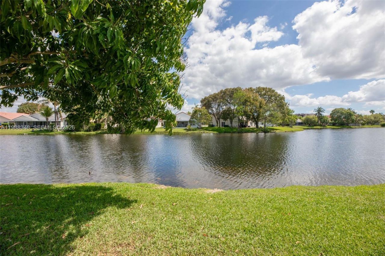 161 W Granada Ave, Weston, FL 33326 Photo