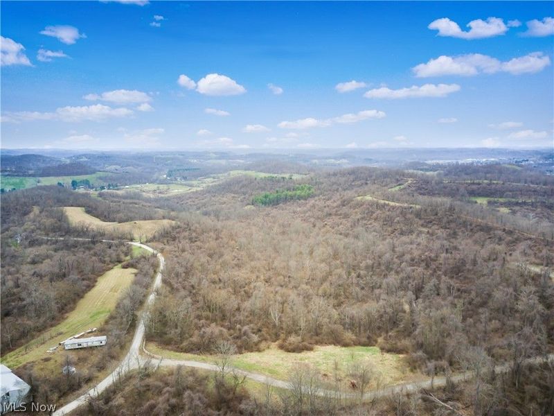 Parry Hollow, Caldwell, OH 43724 Photo 12