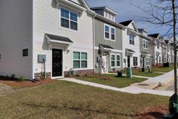 1024 Tundra Teal Lane  photo 4