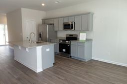 1024 Tundra Teal Lane  photo 4