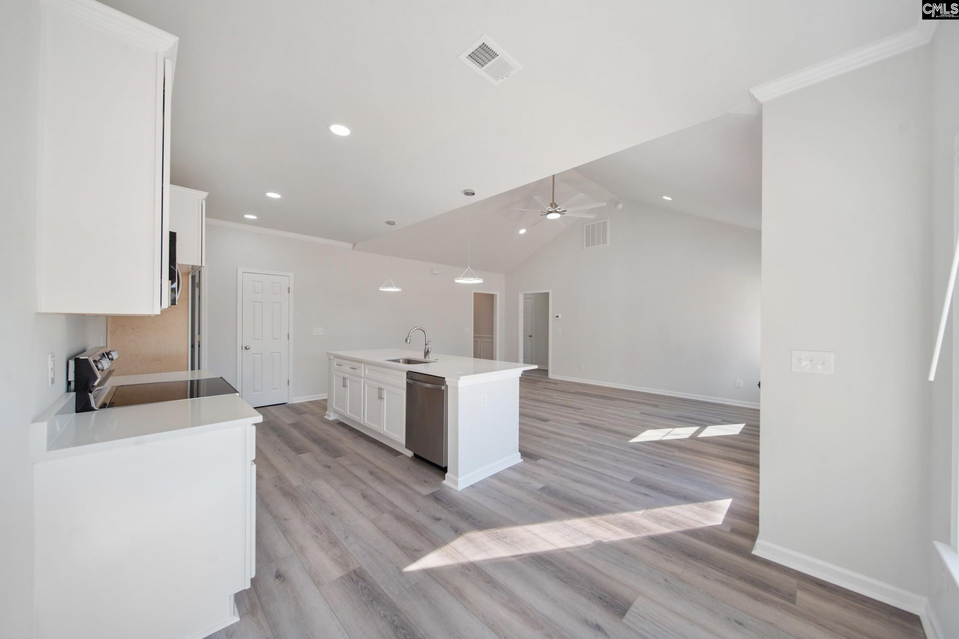 822 Meadowfield Road Photo 10