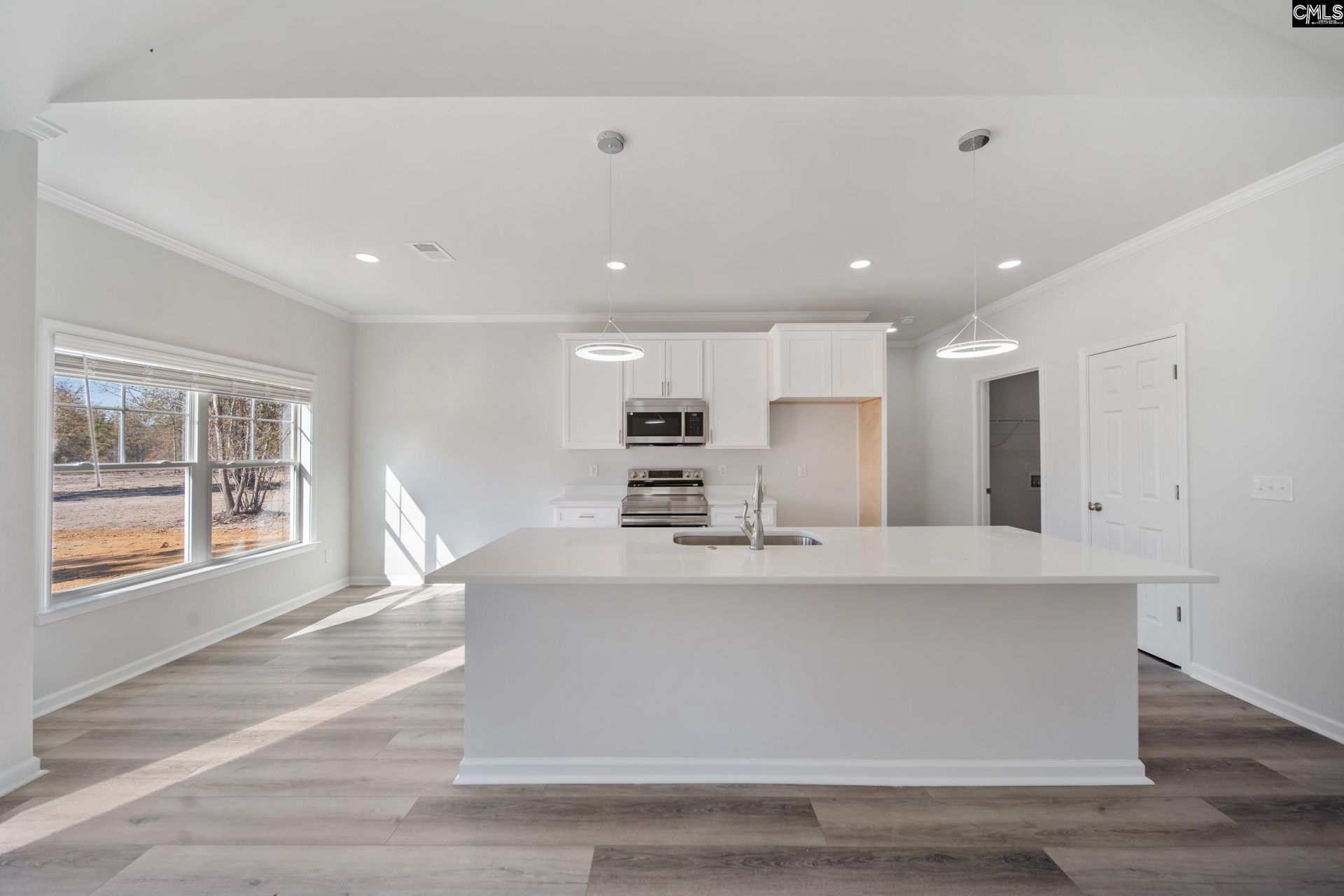 822 Meadowfield Road Photo 12