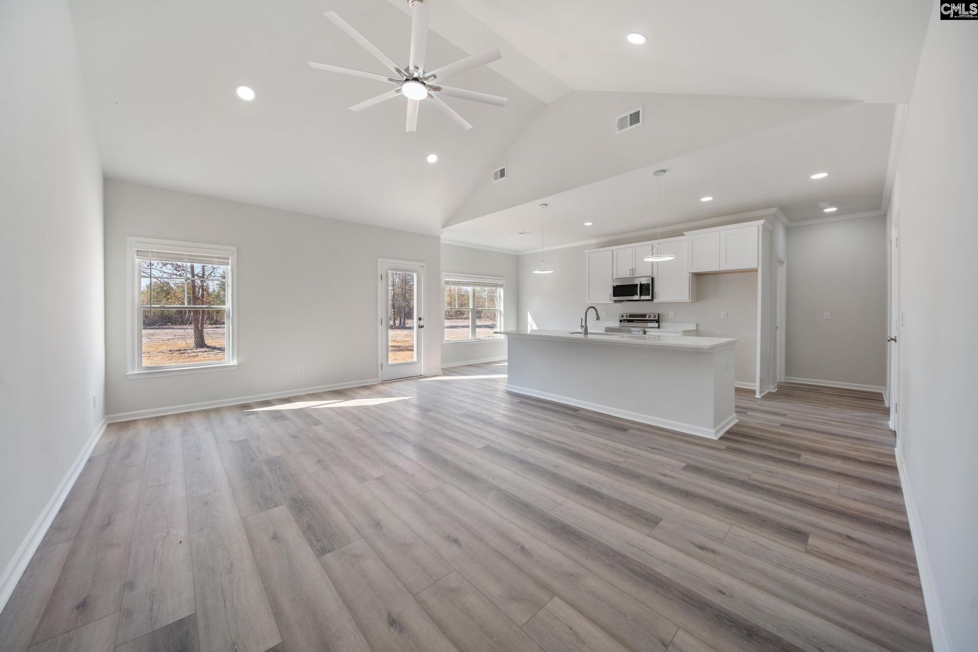 822 Meadowfield Road Photo 8