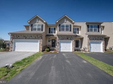 206 KENNEDY DRIVE, COATESVILLE, PA 19320