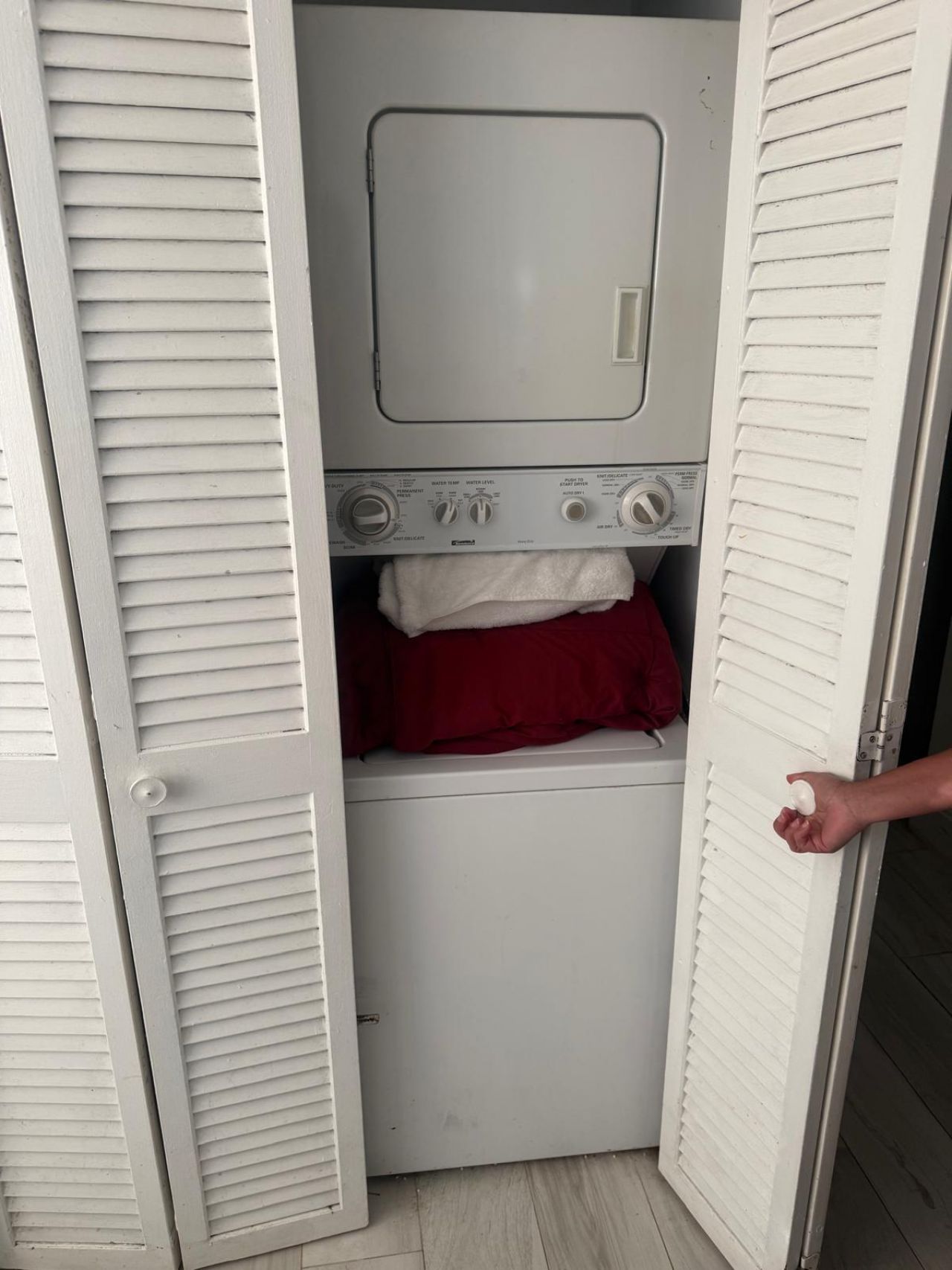 4649 Sunset Lane, West Palm Beach, FL 33415 Photo