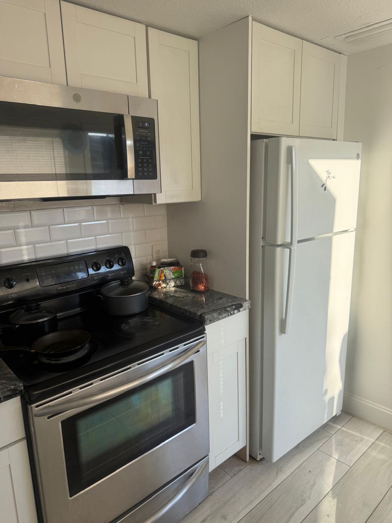 4649 Sunset Lane, West Palm Beach, FL 33415 Photo