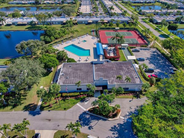 19000 Stewart Circle, Unit 4, Boca Raton, FL 33496