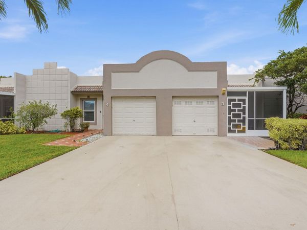 19000 Stewart Circle, Unit 4, Boca Raton, FL 33496