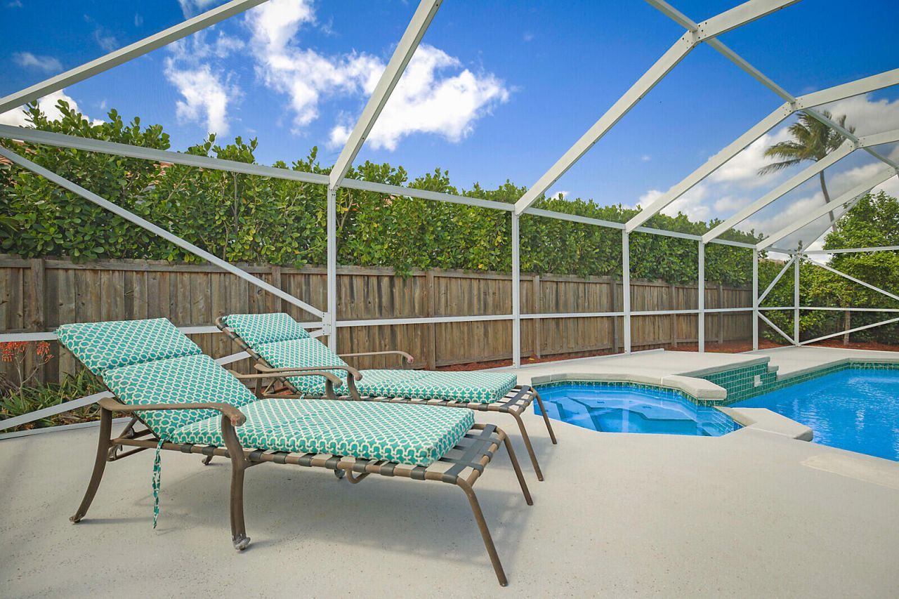 1583 Farmington Avenue, Wellington, FL 33414 Photo