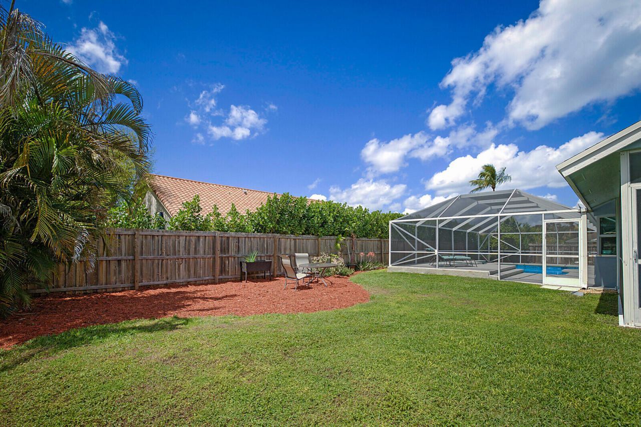 1583 Farmington Avenue, Wellington, FL 33414 Photo