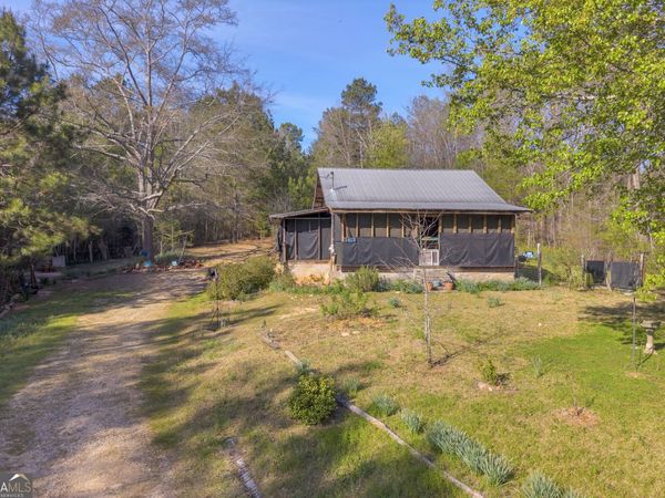1413 Whiting Road, Lavonia, GA 30553