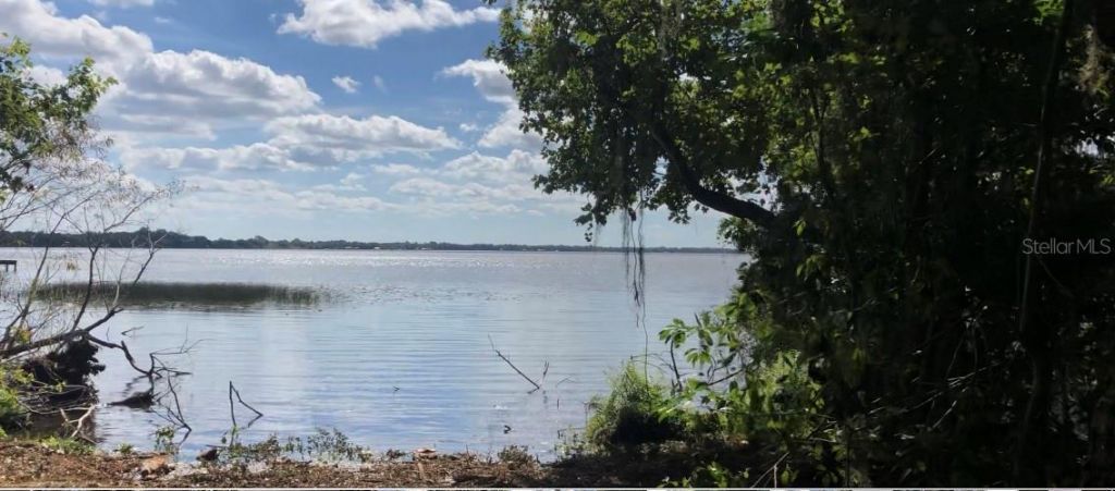 Lake Reedy Boulevard N, Frostproof, FL 33843 Photo