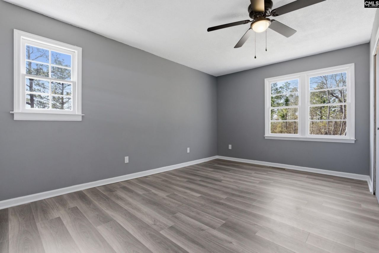 263 Sugar Loaf Road  Photo 15