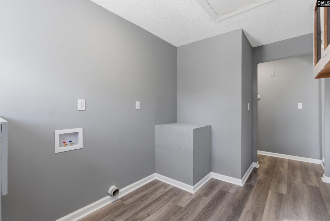 263 Sugar Loaf Road  Photo 22