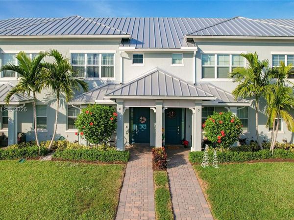 1240 Eucalyptus Dr , Unit 4, Hollywood, FL 33021