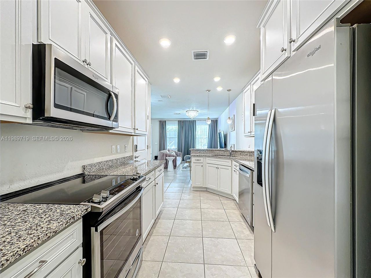 1240 Eucalyptus Dr , Unit 4, Hollywood, FL 33021 Photo