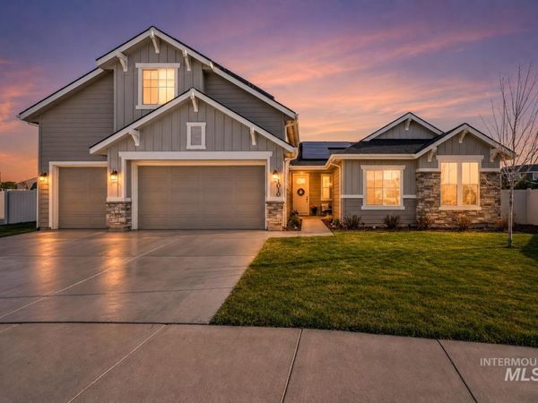 1010 E Sweet Pearl St, Kuna, ID 83634