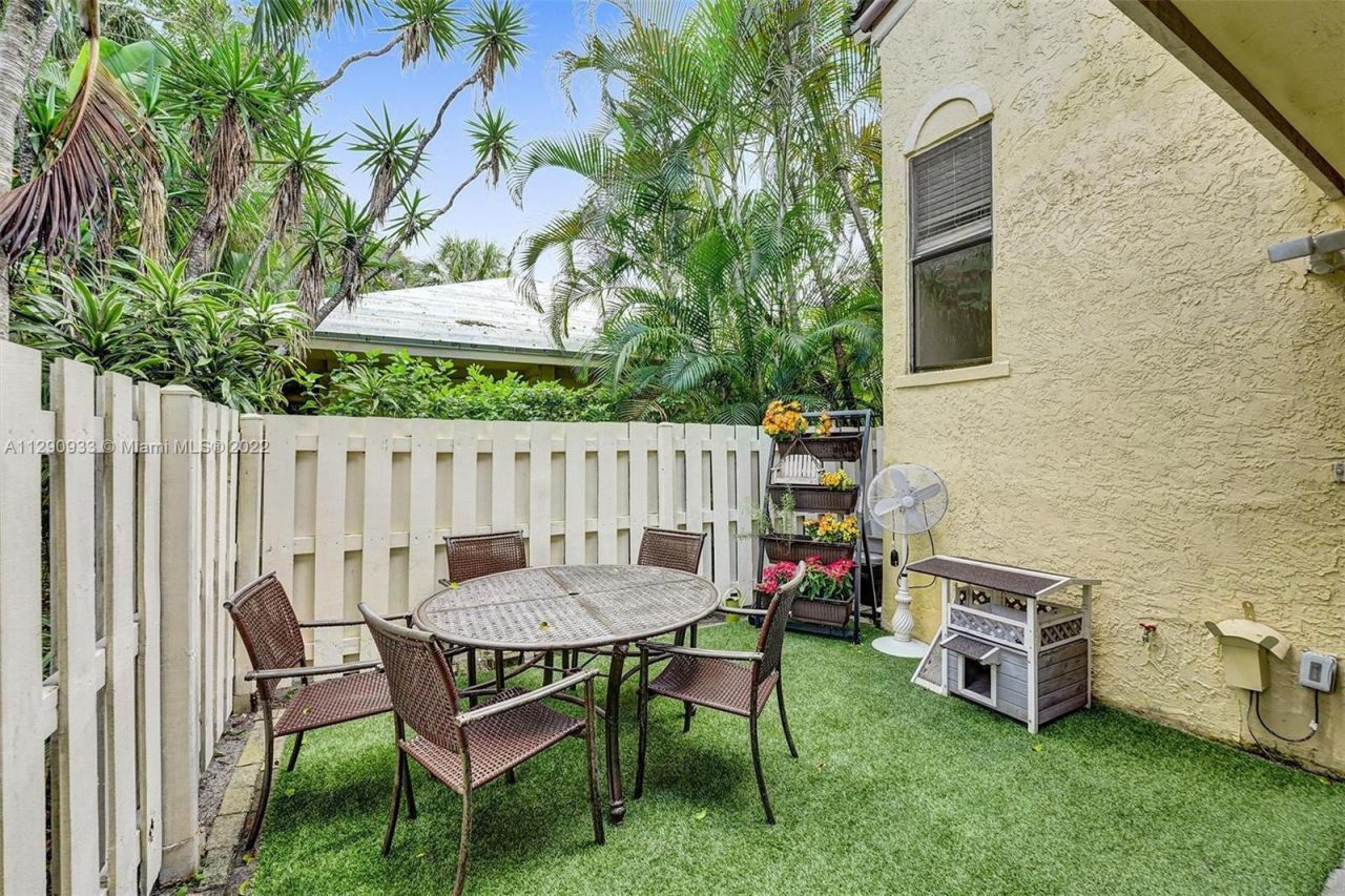 22322 Pineapple Walk Drive, Boca Raton, FL 33433 Photo