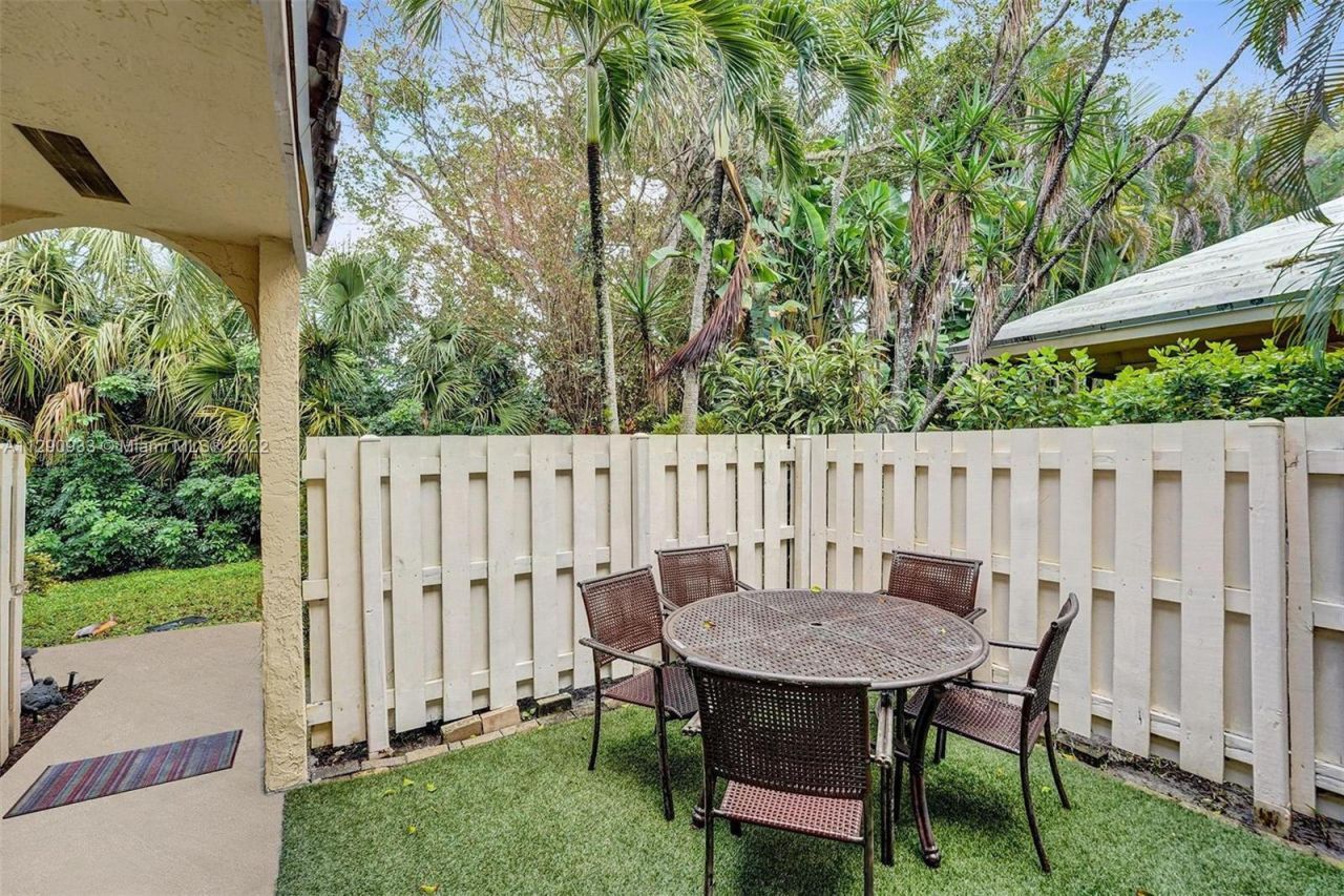 22322 Pineapple Walk Drive, Boca Raton, FL 33433 Photo