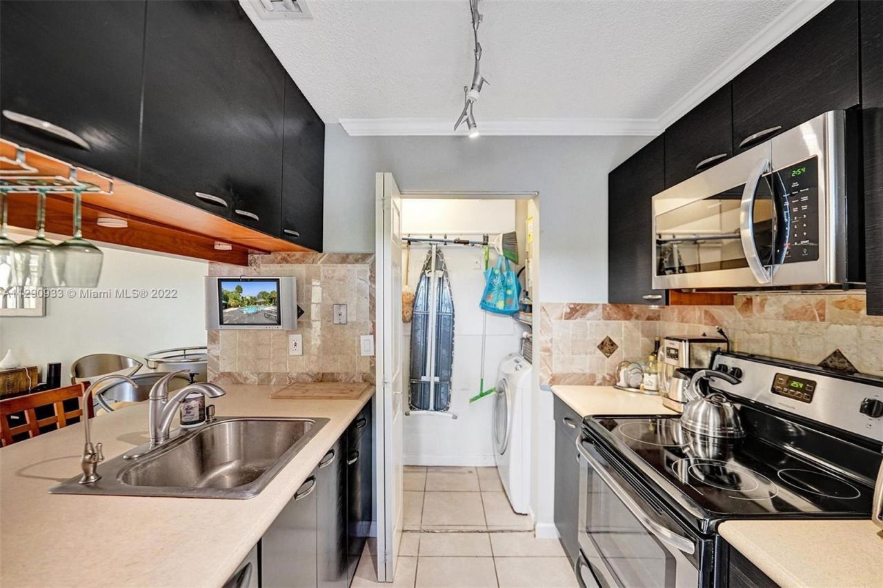 22322 Pineapple Walk Drive, Boca Raton, FL 33433 Photo