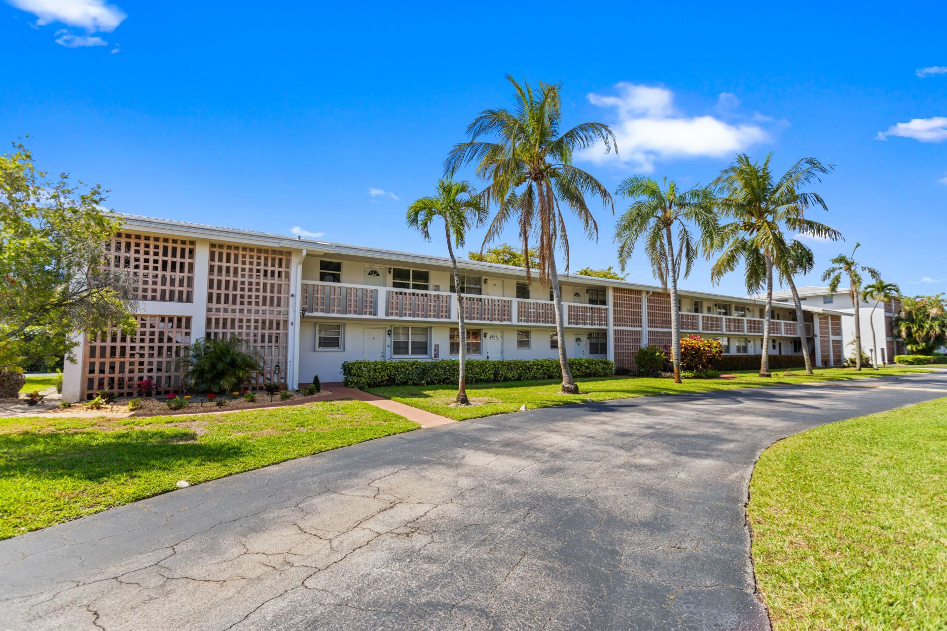 30 SE 13th Street, Unit B3, Boca Raton, FL 33432 Photo