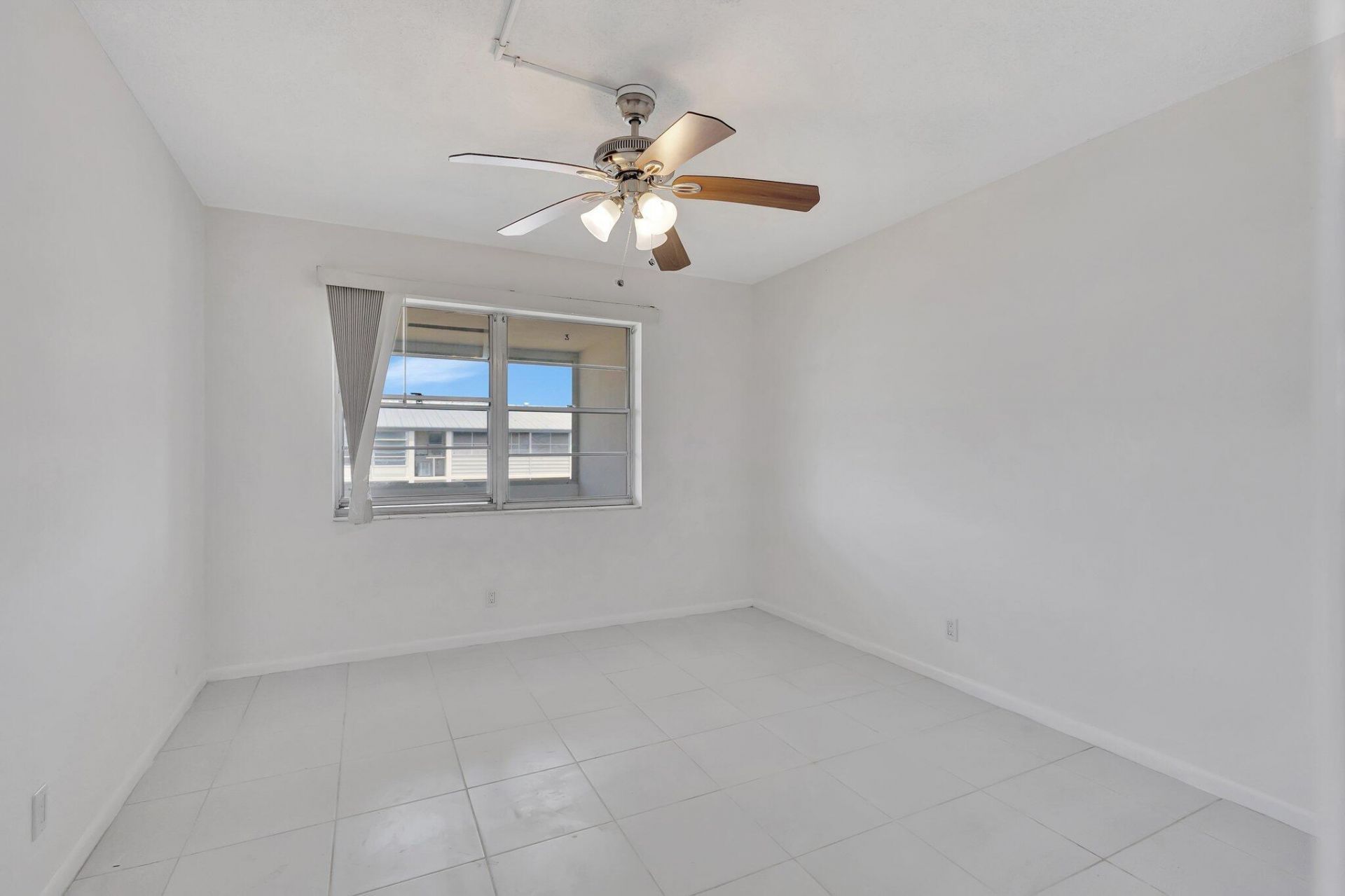 110 E Sheffield E, West Palm Beach, FL 33417 Photo